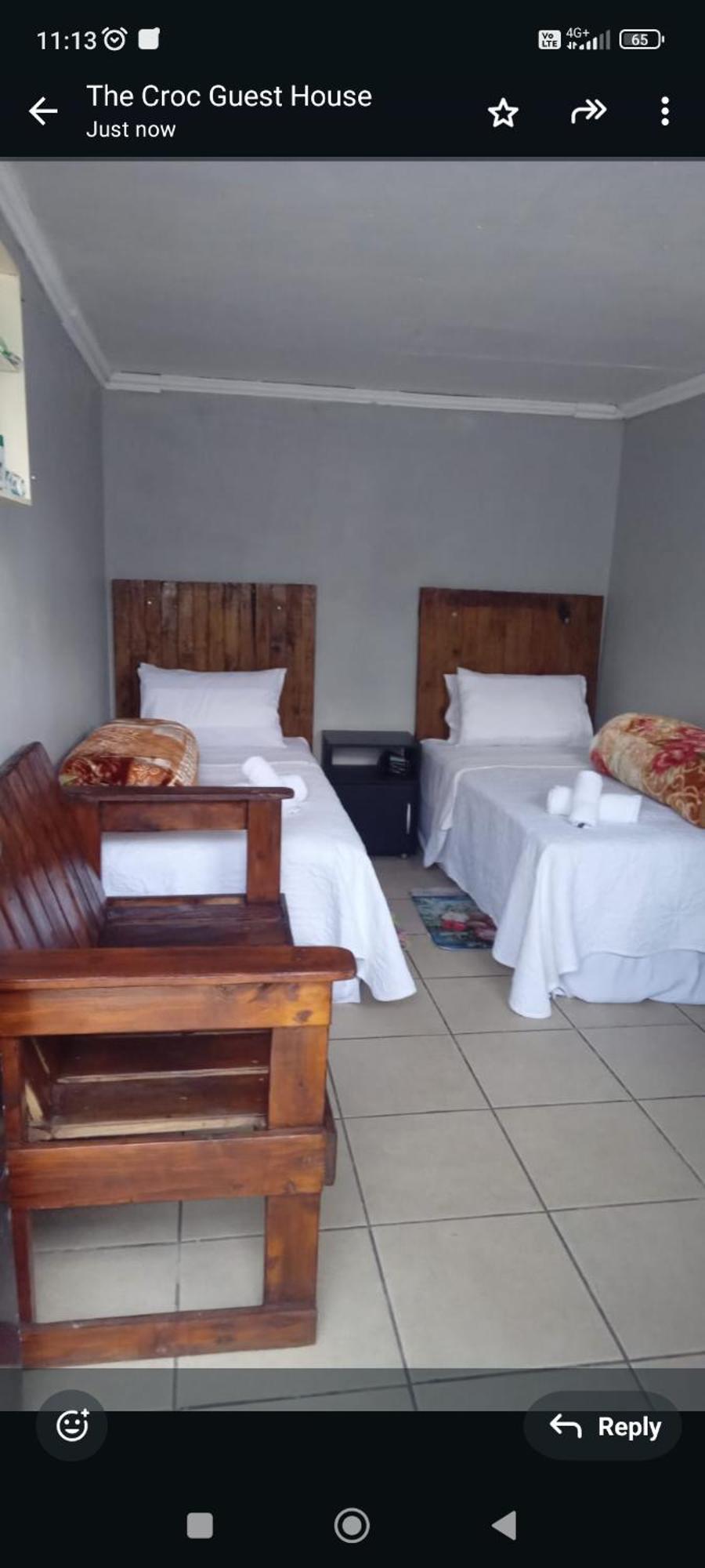 The Croc Guest House Springs  Extérieur photo